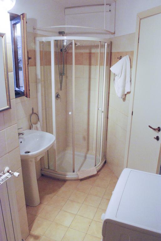彼得拉桑塔Parte Di Casa Con Giardino E Piscina别墅 外观 照片