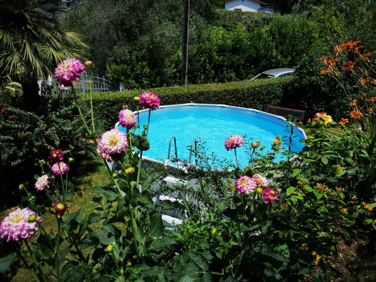 彼得拉桑塔Parte Di Casa Con Giardino E Piscina别墅 外观 照片
